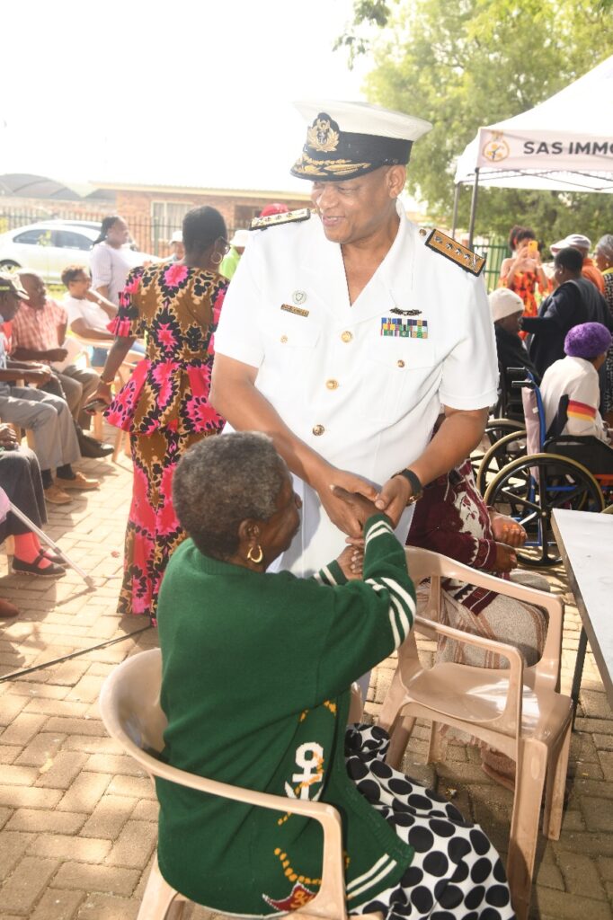 SA Navy chief’s generous donation brings comfort to Mamelodi elders