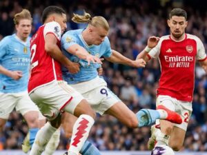 Arsenal fans the point at Man City was a great one, but how was it achieved? By playing like a Mourinho or Benitez team…