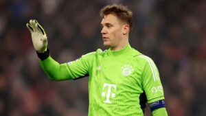 Double delight for Manuel Neuer as Bayern goalkeeper sets new Champions League record in win over Arsenal